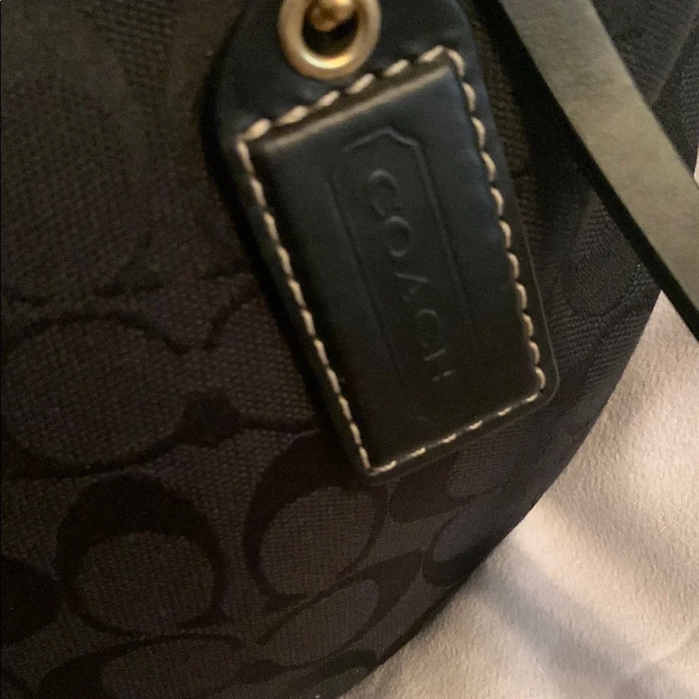 Black Coach Women's Bag - Picture 4 of 7